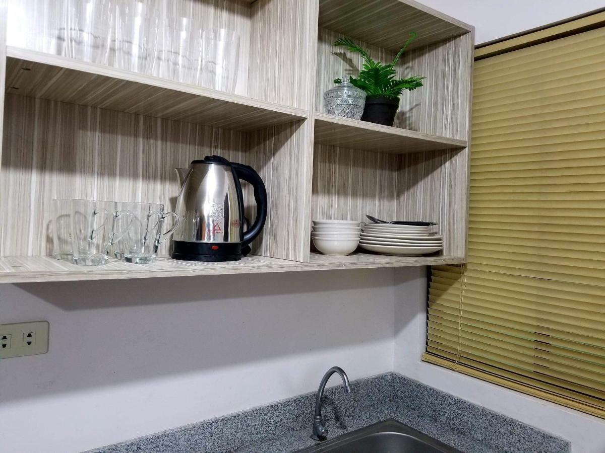 Super Cute Hampton Suites Imus المظهر الخارجي الصورة