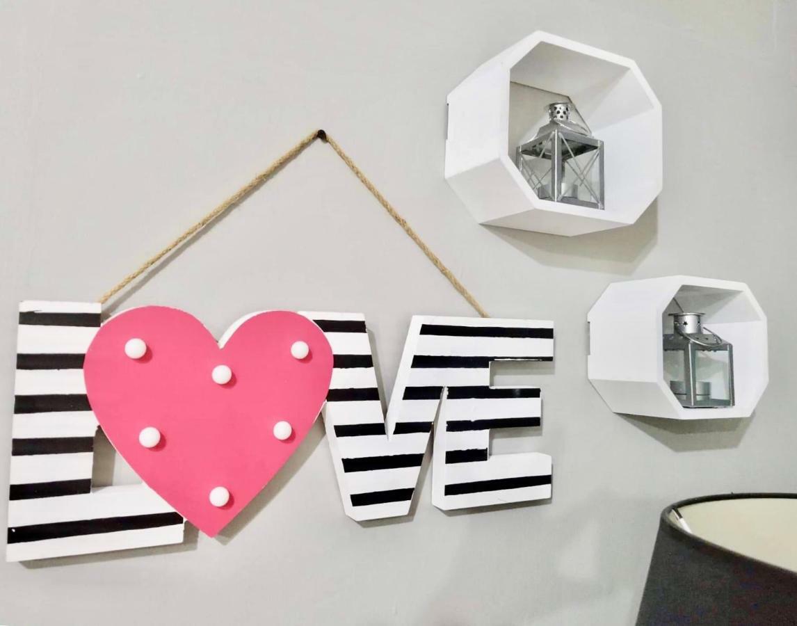 Super Cute Hampton Suites Imus المظهر الخارجي الصورة