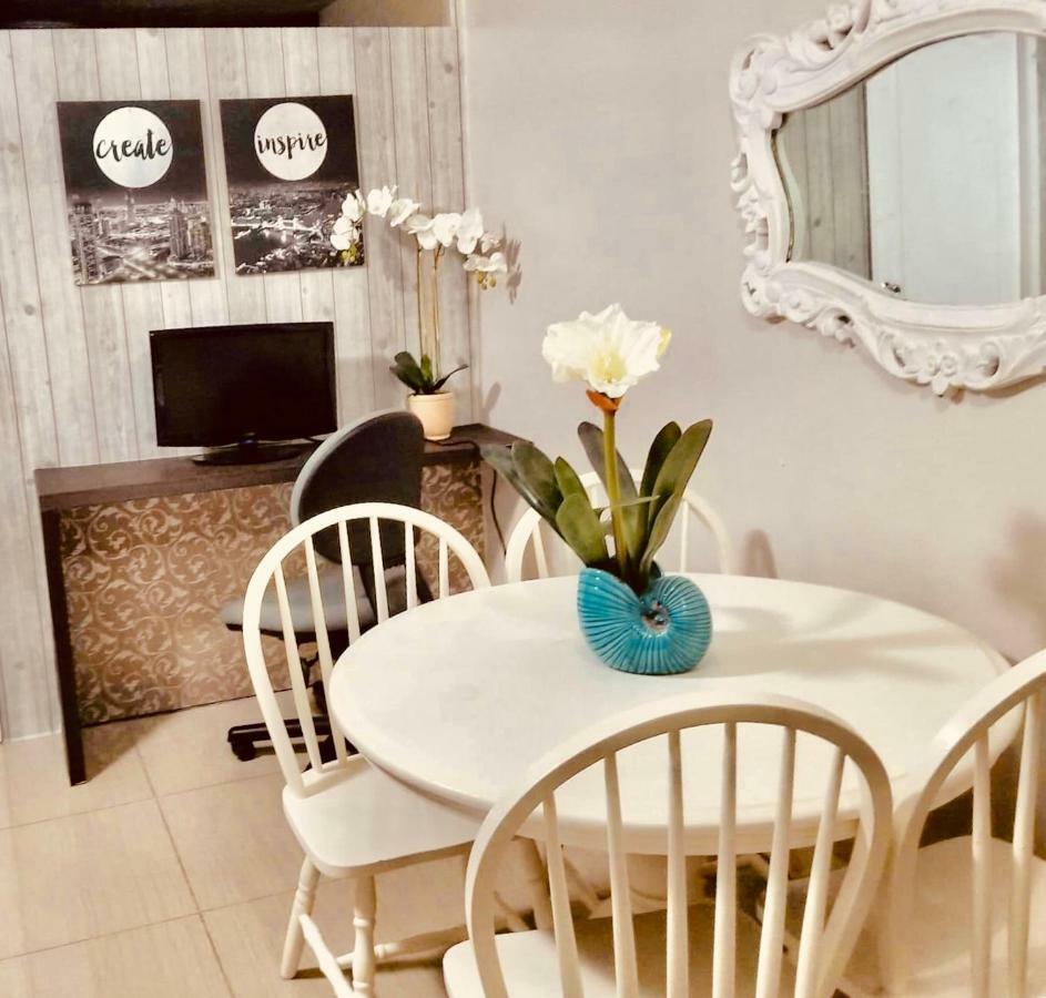 Super Cute Hampton Suites Imus المظهر الخارجي الصورة